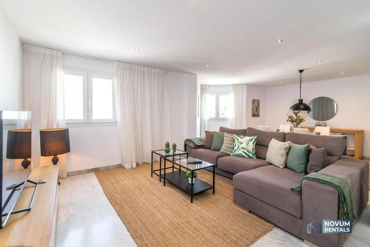Puerto Banus Finest 2-Bdrm Apt - 50 Metres To Beach Marbella Apartment