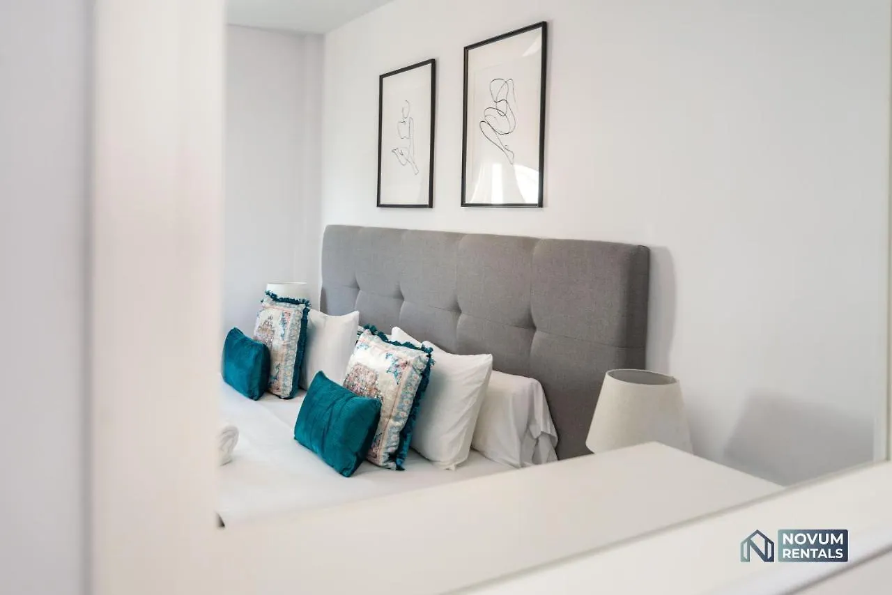 Puerto Banus Finest 2-Bdrm Apt - 50 Metres To Beach Marbella Apartment