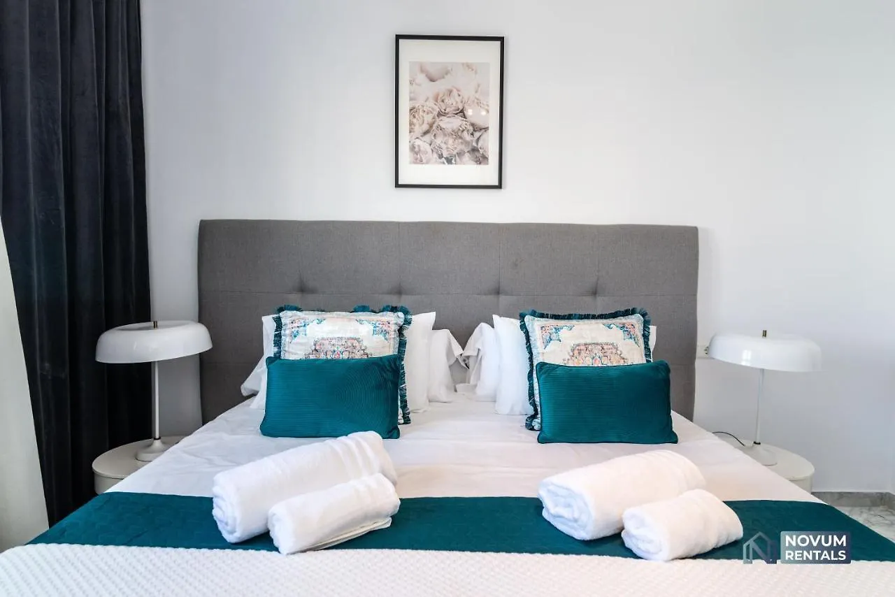 Puerto Banus Finest 2-Bdrm Apt - 50 Metres To Beach Marbella Apartment